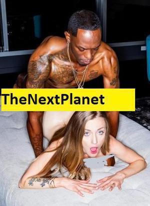 Karla Kush Opens Her Little Crack 2021